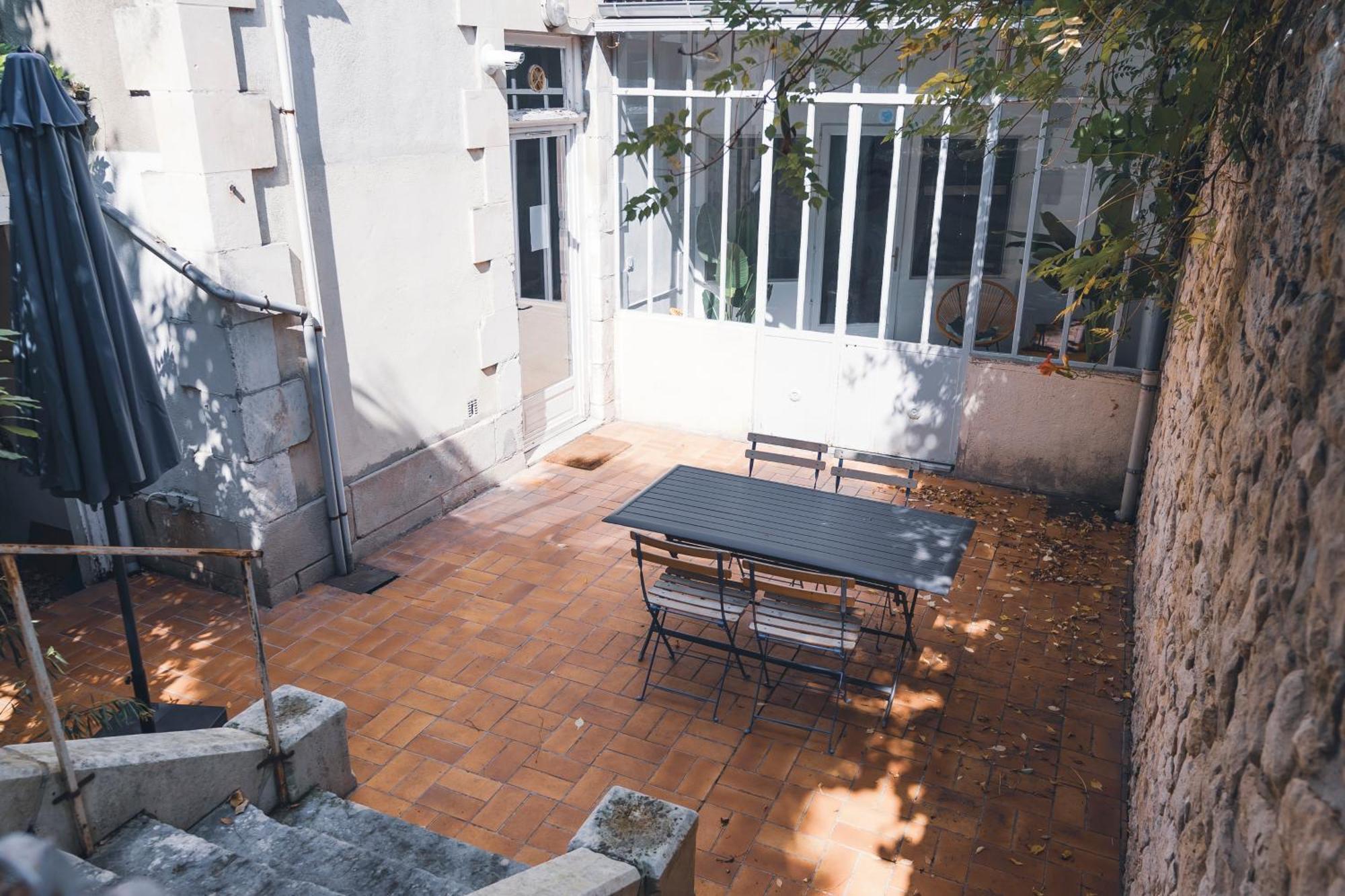 La Verriere By La Maison De Marc- Poitiers Centre - Parking Et Terrasse ภายนอก รูปภาพ